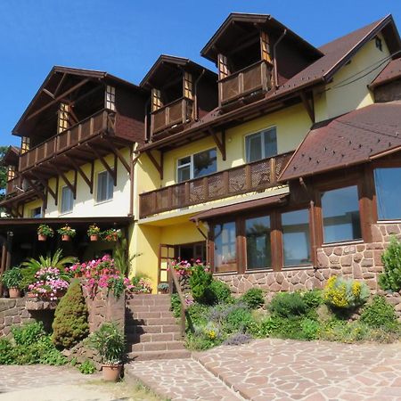 فندق Prima Porta Vendeghaz Balatonalmádi المظهر الخارجي الصورة